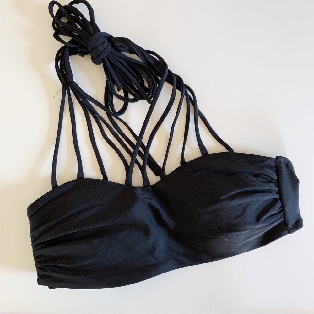 Black bikini top